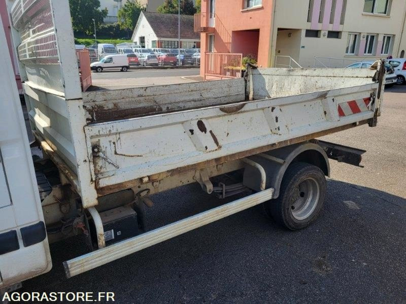 RENAULT MASCOTT BENNNE BASCULANTE (sans contrôle technique) - Dostavno vozilo kiper: slika 3 RENAULT MASCOTT BENNNE BASCULANTE (sans contrôle technique) - Dostavno vozilo kiper: slika 3