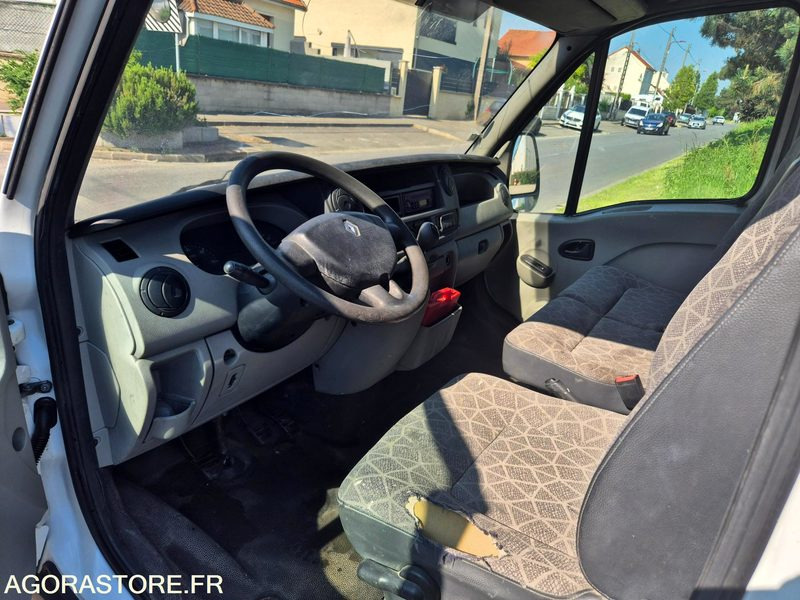 RENAULT MASTER 2.5 DCI 120 CV - 2008 - 182 425km - Furgon: slika 5 RENAULT MASTER 2.5 DCI 120 CV - 2008 - 182 425km - Furgon: slika 5