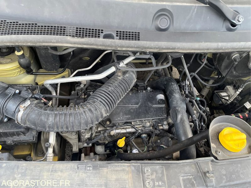 RENAULT - MASTER - 2011 / 285960 KM (P1509175) - Furgon: slika 4 RENAULT - MASTER - 2011 / 285960 KM (P1509175) - Furgon: slika 4