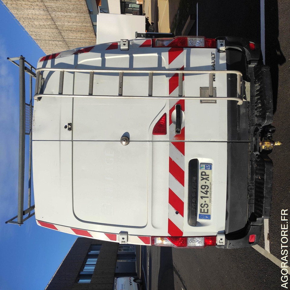RENAULT - MASTER - 2017 / 219724 KMS (ES-149-XP) - Furgon: slika 2 RENAULT - MASTER - 2017 / 219724 KMS (ES-149-XP) - Furgon: slika 2