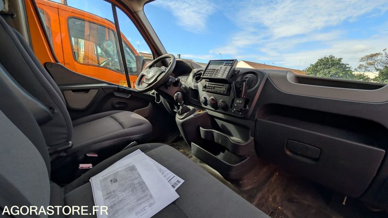 RENAULT MASTER BA-650-XB - 2010 - Furgon: slika 5 RENAULT MASTER BA-650-XB - 2010 - Furgon: slika 5