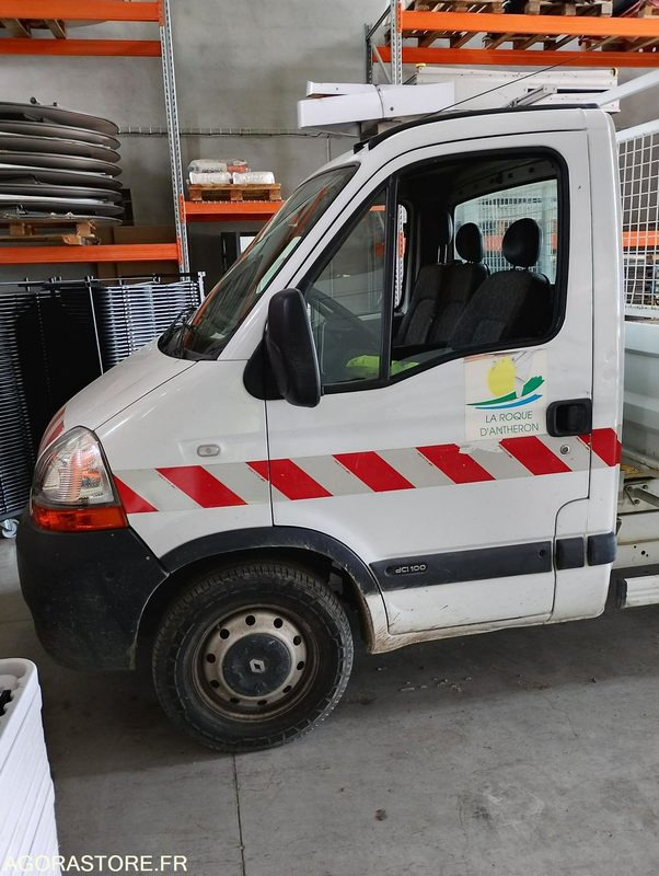 RENAULT MASTER BENNE - Dostavno vozilo kiper: slika 3 RENAULT MASTER BENNE - Dostavno vozilo kiper: slika 3