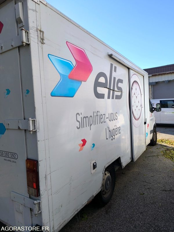 RENAULT MASTER II - 2009 - 379563 Kms - Furgon: slika 4 RENAULT MASTER II - 2009 - 379563 Kms - Furgon: slika 4