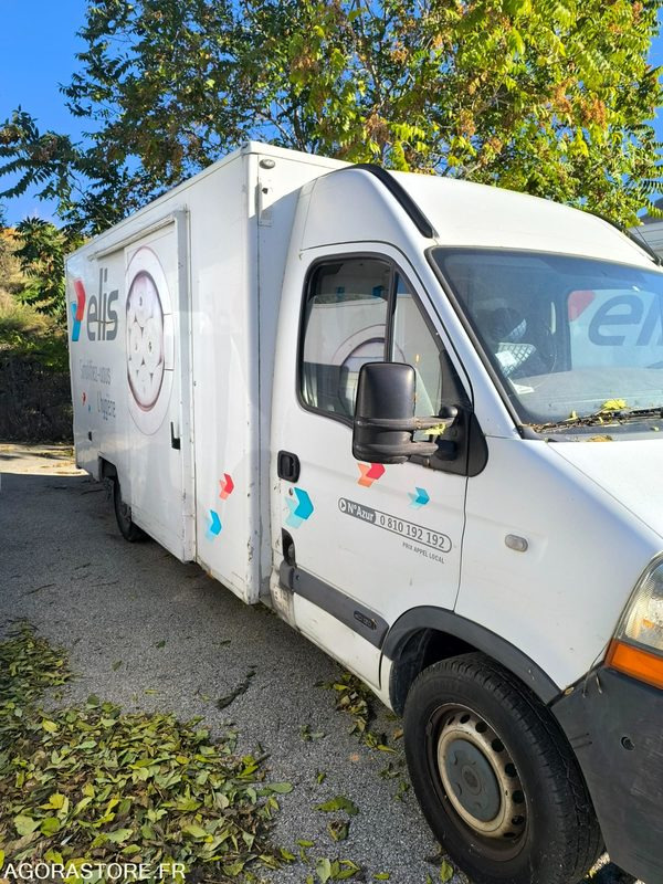 RENAULT MASTER II - 2009 - 379563 Kms - Furgon: slika 2 RENAULT MASTER II - 2009 - 379563 Kms - Furgon: slika 2