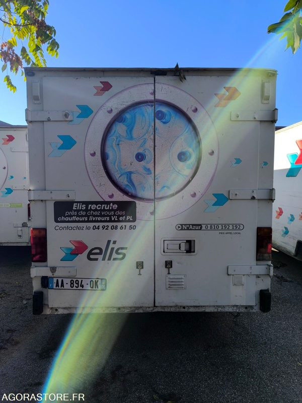 RENAULT MASTER II - 2009 - 379563 Kms - Furgon: slika 5 RENAULT MASTER II - 2009 - 379563 Kms - Furgon: slika 5