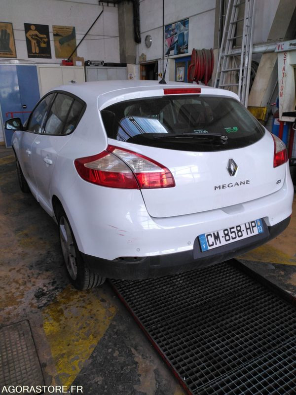 RENAULT MEGANE DIESEL - Automobil: slika 2 RENAULT MEGANE DIESEL - Automobil: slika 2