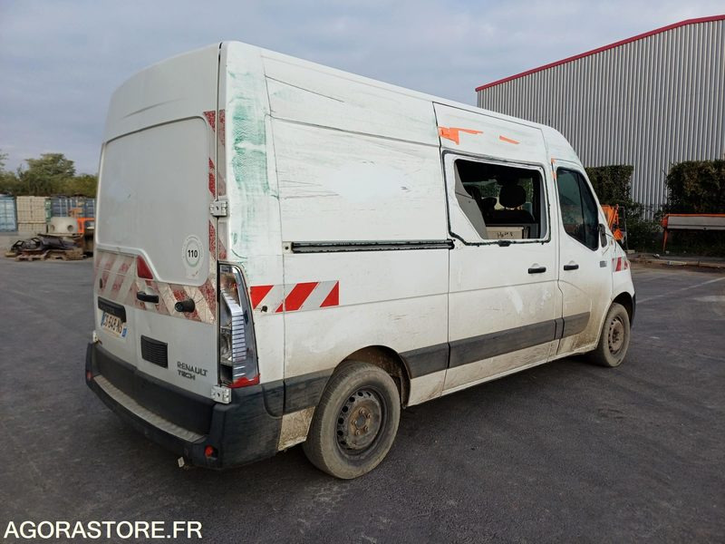 RENAULT Master - 2013 - 222034kms - CS648NS (P1509966) - Furgon: slika 4 RENAULT Master - 2013 - 222034kms - CS648NS (P1509966) - Furgon: slika 4