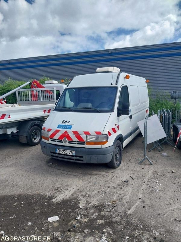 RENAULT Master ITV Hydrovideo 2003 220000Km Roulant Sans Groupe électrogène - Furgon: slika 1 RENAULT Master ITV Hydrovideo 2003 220000Km Roulant Sans Groupe électrogène - Furgon: slika 1