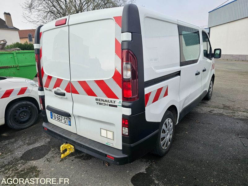 RENAULT TRAFIC - 2018 - 173355KM - FA667ST - Furgon: slika 3 RENAULT TRAFIC - 2018 - 173355KM - FA667ST - Furgon: slika 3