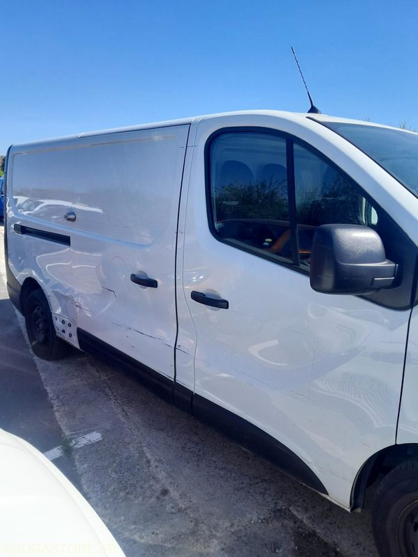 RENAULT TRAFIC - 2021 - 35781 Kms - Furgon: slika 3 RENAULT TRAFIC - 2021 - 35781 Kms - Furgon: slika 3
