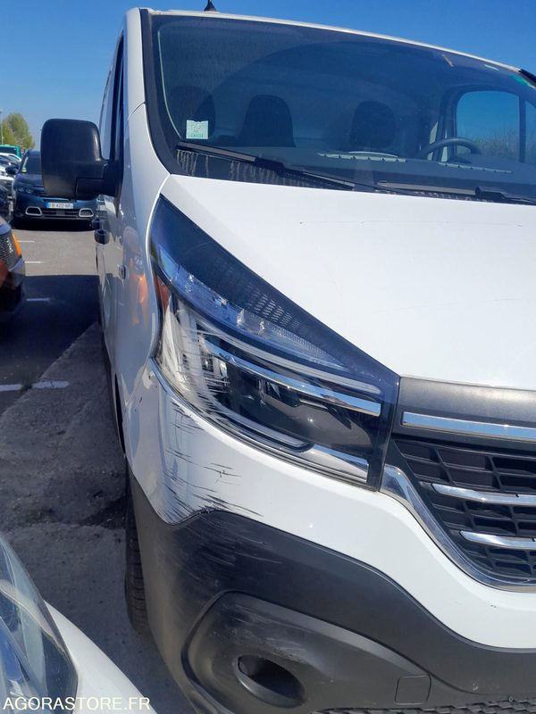 RENAULT TRAFIC - 2021 - 35781 Kms - Furgon: slika 2 RENAULT TRAFIC - 2021 - 35781 Kms - Furgon: slika 2