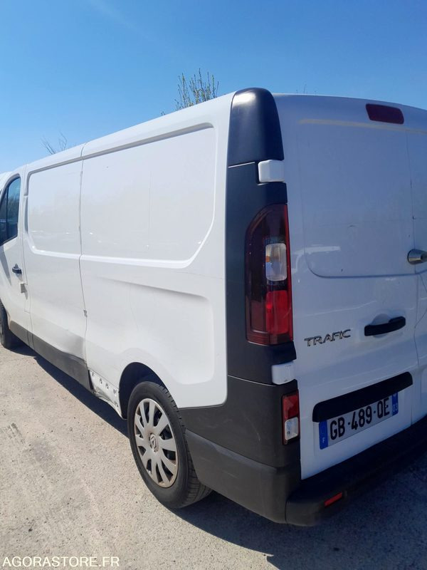 RENAULT TRAFIC - 2021 - 35781 Kms - Furgon: slika 5 RENAULT TRAFIC - 2021 - 35781 Kms - Furgon: slika 5