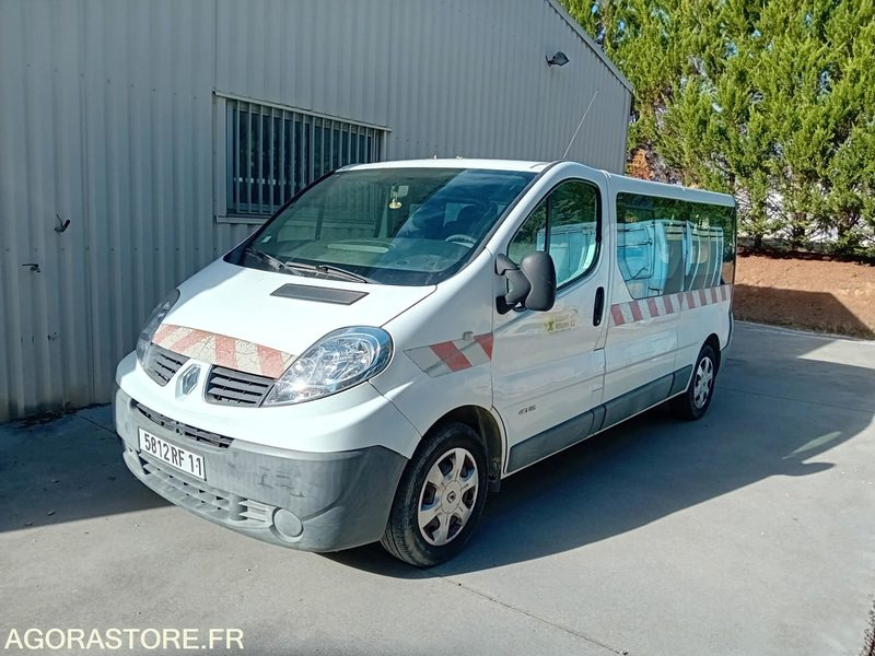 RENAULT TRAFIC DCI 115 L2H2 VP 9 places - Minibus: slika 1 RENAULT TRAFIC DCI 115 L2H2 VP 9 places - Minibus: slika 1