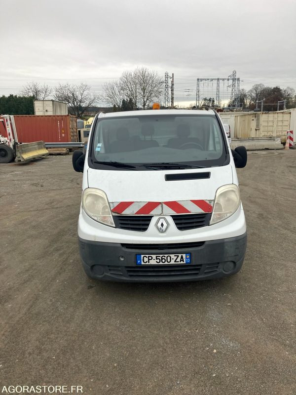 RENAULT TRAFIC diesel - Année 2013 - 376.300km - Furgon: slika 2 RENAULT TRAFIC diesel - Année 2013 - 376.300km - Furgon: slika 2