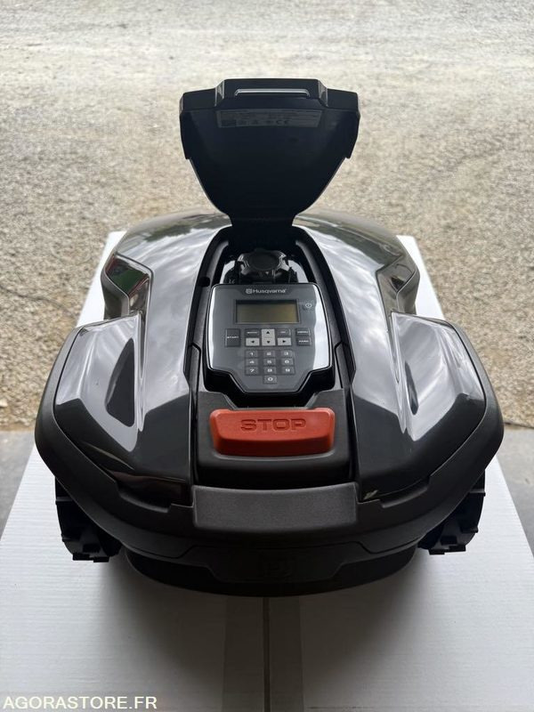 ROBOT de tonte NEUF 305 Husqvarna Unitaire - Baštenska kosačica: slika 2 ROBOT de tonte NEUF 305 Husqvarna Unitaire - Baštenska kosačica: slika 2