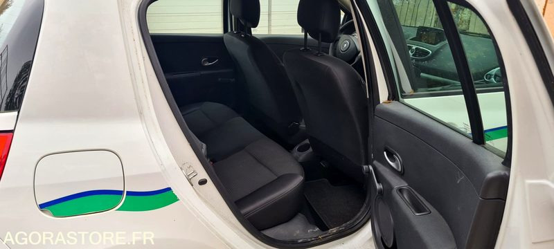Automobil Renault Clio 3 1.5DCI: slika 7 Automobil Renault Clio 3 1.5DCI: slika 7