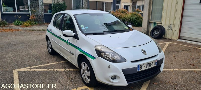 Renault Clio 3 1.5DCI - Automobil: slika 2 Renault Clio 3 1.5DCI - Automobil: slika 2
