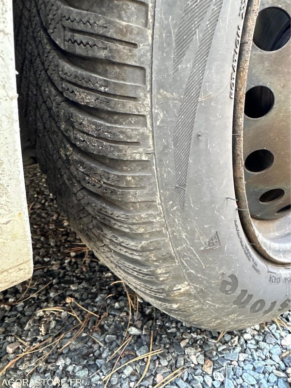 Renault Clio DCI 90 - 2012 - 181569 KM (P0402825 / DJ460JV) - Automobil: slika 3 Renault Clio DCI 90 - 2012 - 181569 KM (P0402825 / DJ460JV) - Automobil: slika 3