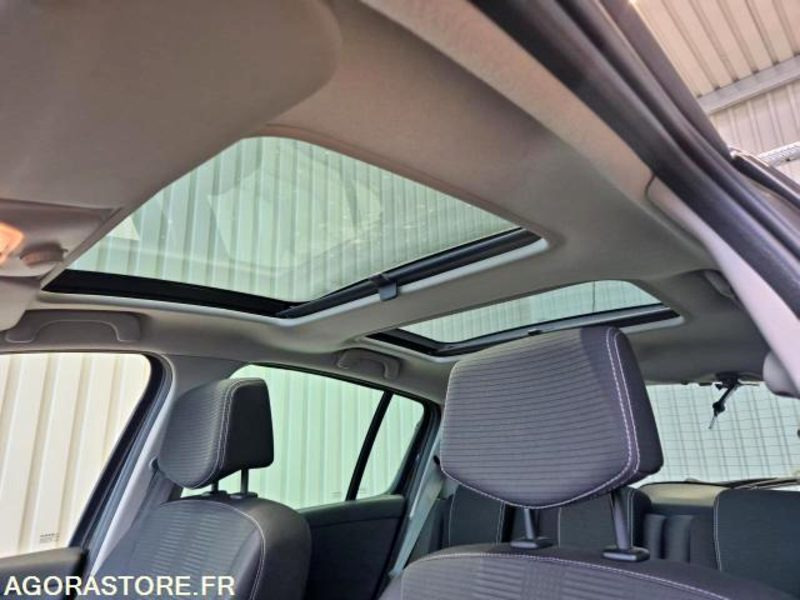 Renault Clio III Phase 2 – TomTom Edition 1.2 75 – 2011 – Seulement 33 200 km – - Automobil: slika 4 Renault Clio III Phase 2 – TomTom Edition 1.2 75 – 2011 – Seulement 33 200 km – - Automobil: slika 4