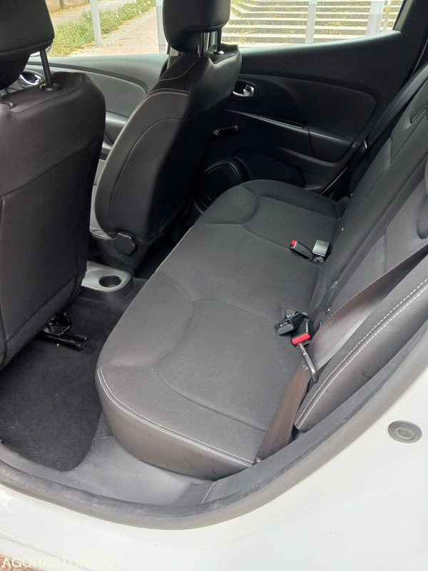 Automobil Renault Clio IV 5 Portes 1.5 dCi FAP Energy eco2 S&S 90 cv: slika 14 Automobil Renault Clio IV 5 Portes 1.5 dCi FAP Energy eco2 S&S 90 cv: slika 14