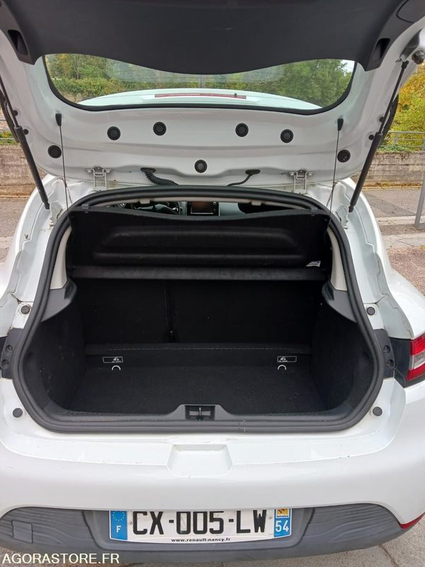 Renault Clio IV 5 Portes 1.5 dCi FAP Energy eco2 S&S 90 cv - Automobil: slika 5 Renault Clio IV 5 Portes 1.5 dCi FAP Energy eco2 S&S 90 cv - Automobil: slika 5