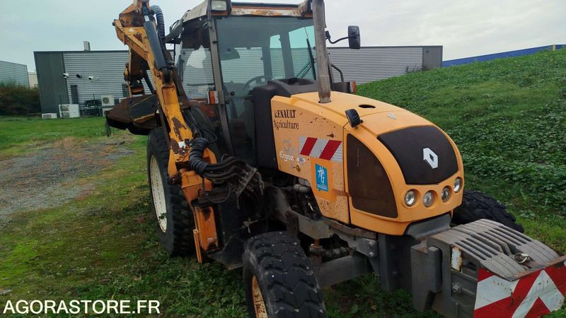 Renault Ergos 446 - 2009 - 10940h - 492CKV31 - Traktor: slika 3 Renault Ergos 446 - 2009 - 10940h - 492CKV31 - Traktor: slika 3