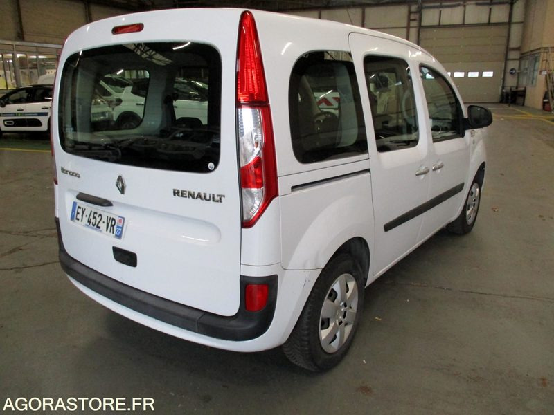 Renault Kangoo 5 places - 2018 - 89960 kms - Automobil: slika 3 Renault Kangoo 5 places - 2018 - 89960 kms - Automobil: slika 3