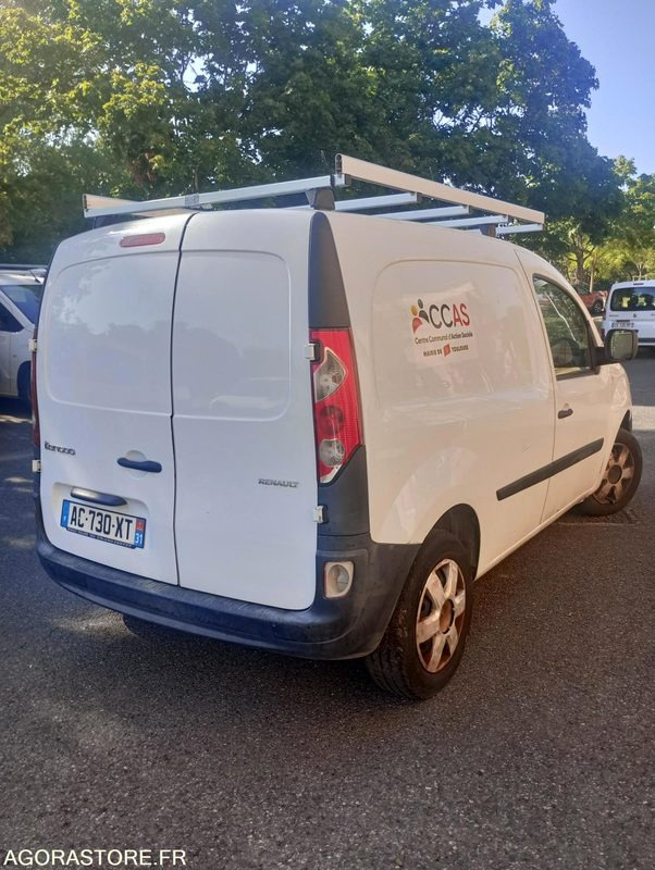 Renault Kangoo 6CV 136506 kms 2009 - Mali kombi: slika 2 Renault Kangoo 6CV 136506 kms 2009 - Mali kombi: slika 2