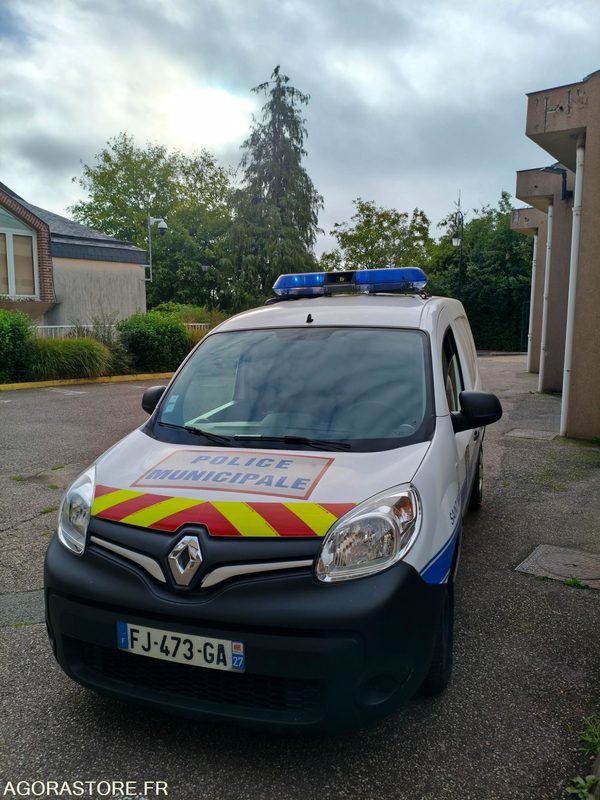 Renault Kangoo II Police municipale 21785 kms 2019 - Furgon: slika 3 Renault Kangoo II Police municipale 21785 kms 2019 - Furgon: slika 3