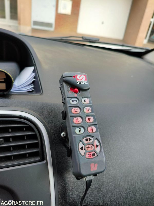 Renault Kangoo II Police municipale 21785 kms 2019 - Furgon: slika 5 Renault Kangoo II Police municipale 21785 kms 2019 - Furgon: slika 5