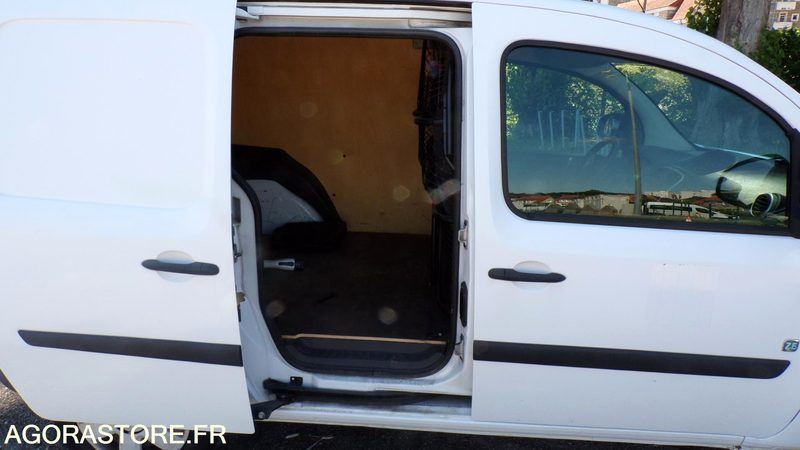 Renault Kangoo ZE CX-433-CV (EAU) - Mali kombi, Električno dostavno vozilo: slika 5 Renault Kangoo ZE CX-433-CV (EAU) - Mali kombi, Električno dostavno vozilo: slika 5