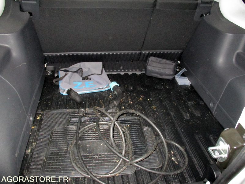 Renault Kangoo électrique - 2018 - 11391 kms - Mali kombi, Električno dostavno vozilo: slika 5 Renault Kangoo électrique - 2018 - 11391 kms - Mali kombi, Električno dostavno vozilo: slika 5