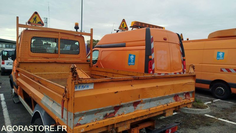 Renault Mascott - 2003 - 191219km - 463BDE31 - Dostavno vozilo kiper: slika 3 Renault Mascott - 2003 - 191219km - 463BDE31 - Dostavno vozilo kiper: slika 3