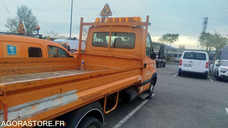 Renault Mascott - 2003 - 209464km - 466BDE31 - Dostavno vozilo kiper: slika 2 Renault Mascott - 2003 - 209464km - 466BDE31 - Dostavno vozilo kiper: slika 2