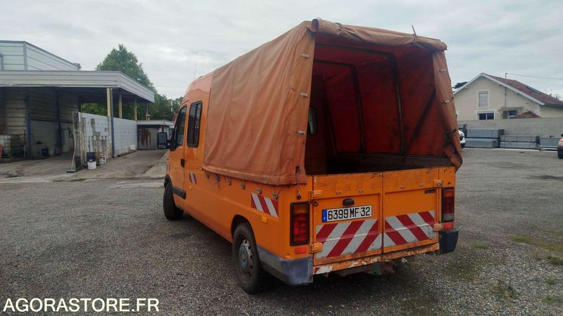 Renault - Master - 2003 - 364888 - Furgon: slika 4 Renault - Master - 2003 - 364888 - Furgon: slika 4