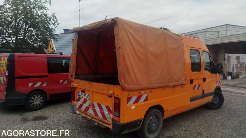 Renault - Master - 2003 - 364888 - Furgon: slika 2 Renault - Master - 2003 - 364888 - Furgon: slika 2