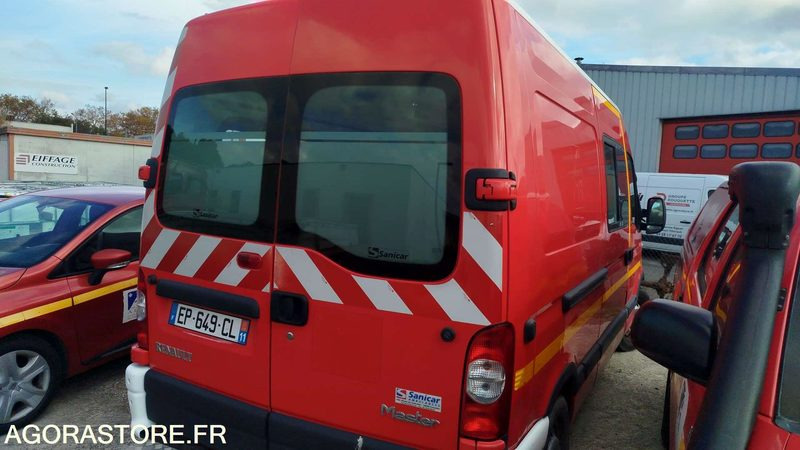Renault Master - 2005 - Furgon: slika 3 Renault Master - 2005 - Furgon: slika 3