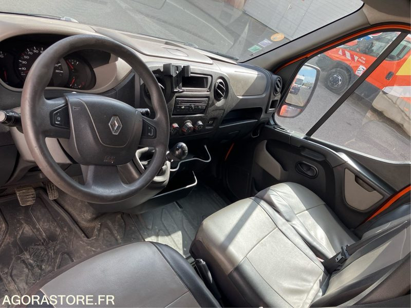 Renault - Master - 2010 - 178305kms (P1508269) - Furgon: slika 5 Renault - Master - 2010 - 178305kms (P1508269) - Furgon: slika 5