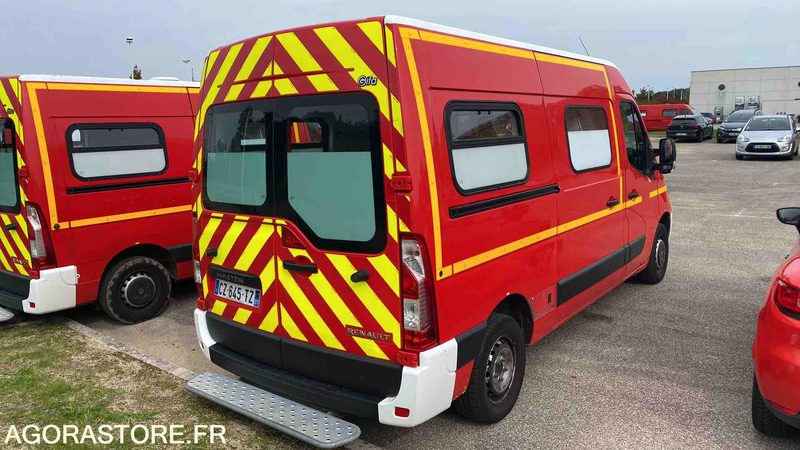 Renault Master III - 23/10/2013 - Vozilo hitne pomoći: slika 4 Renault Master III - 23/10/2013 - Vozilo hitne pomoći: slika 4