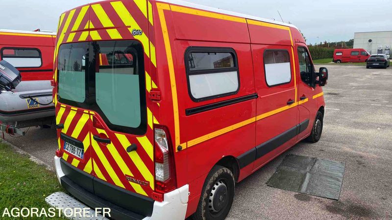 Renault Master III dci 125 - 23/10/2013 - Vozilo hitne pomoći: slika 3 Renault Master III dci 125 - 23/10/2013 - Vozilo hitne pomoći: slika 3