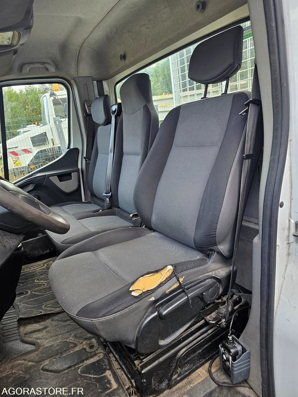 Renault Master dci125 - 2015 - 183272km - DV344LR - Dostavno vozilo kiper: slika 5 Renault Master dci125 - 2015 - 183272km - DV344LR - Dostavno vozilo kiper: slika 5