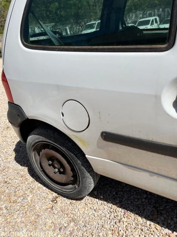Renault Twingo - 2003 - 127399KM - Automobil: slika 5 Renault Twingo - 2003 - 127399KM - Automobil: slika 5