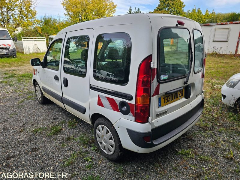 Renault kangoo - 2007 - 243472km - 1330WN28 - Automobil: slika 4 Renault kangoo - 2007 - 243472km - 1330WN28 - Automobil: slika 4