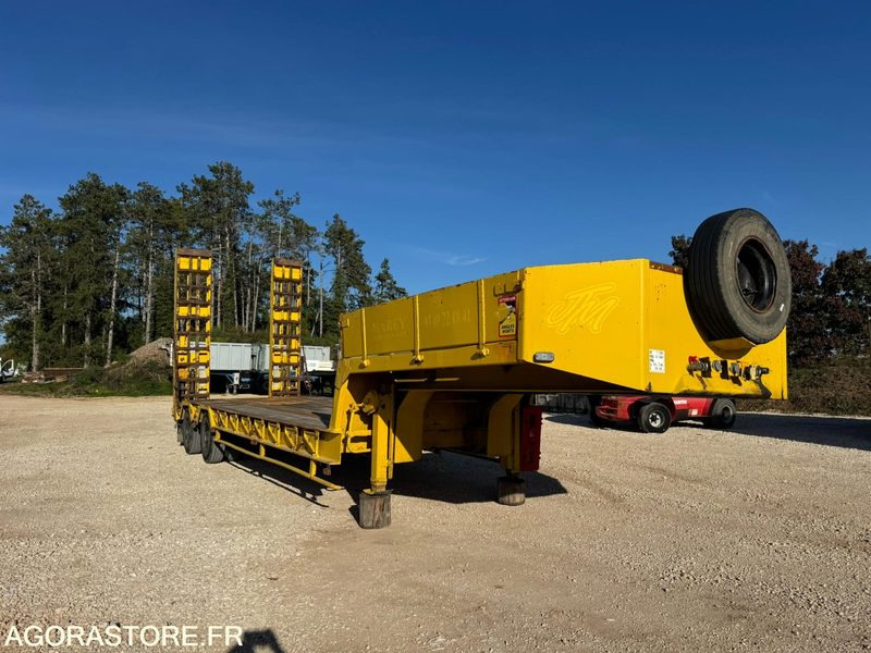 Semi-remorque ACTM - 1988 - Niska prikolica za prevoz: slika 4 Semi-remorque ACTM - 1988 - Niska prikolica za prevoz: slika 4