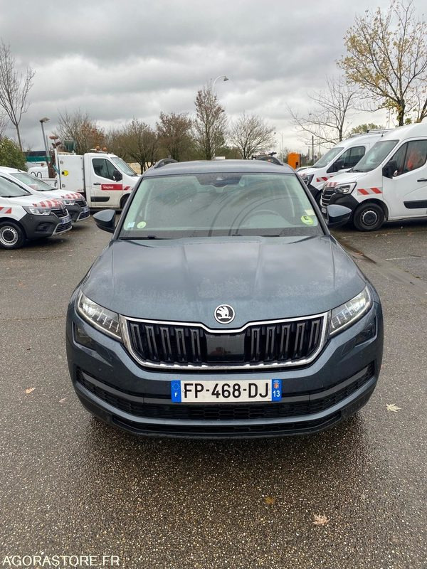 Skoda Kodiaq 2.0 TDI 16V 4x2 DSG7 150 cv Boîte auto - 2020 - 280750km - SUV: slika 3 Skoda Kodiaq 2.0 TDI 16V 4x2 DSG7 150 cv Boîte auto - 2020 - 280750km - SUV: slika 3