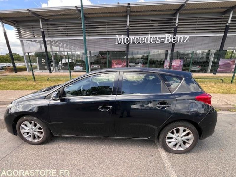 TOYOTA AURIS 90 D 4D - Automobil: slika 3 TOYOTA AURIS 90 D 4D - Automobil: slika 3