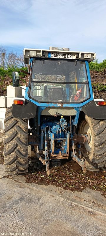 TRACTEUR AGRICOLE - Traktor: slika 1 TRACTEUR AGRICOLE - Traktor: slika 1