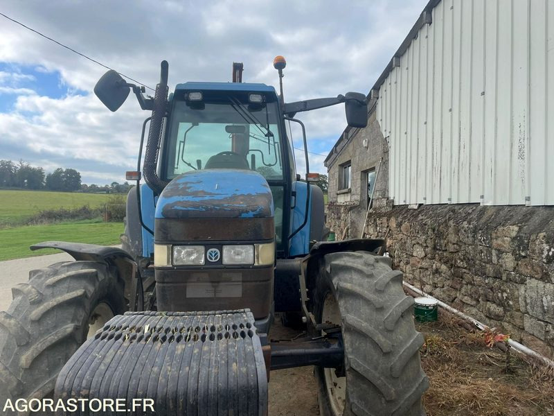 TRACTEUR NEW HOLLAND 8160 RANGE COMMAND - 1999 - 10500h - Traktor: slika 5 TRACTEUR NEW HOLLAND 8160 RANGE COMMAND - 1999 - 10500h - Traktor: slika 5