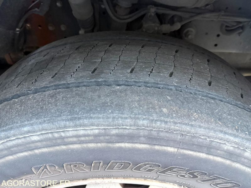 Tegljač RENAULT 320 DCI - 2006 - 549 396km: slika 16 Tegljač RENAULT 320 DCI - 2006 - 549 396km: slika 16