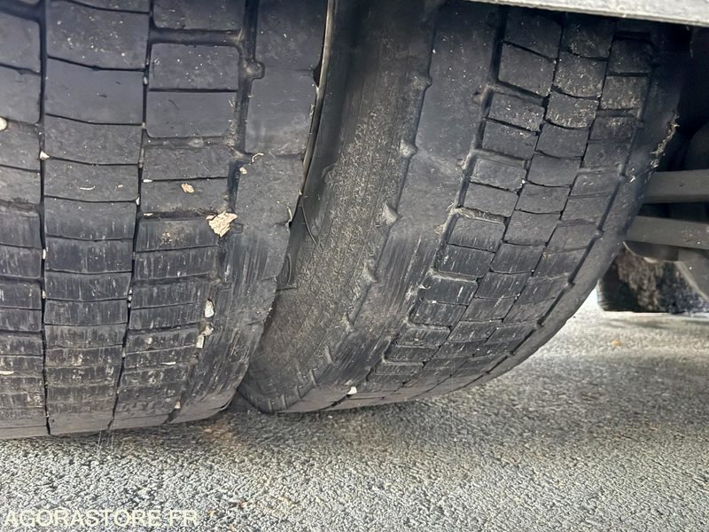 Tegljač RENAULT 320 DCI - 2006 - 549 396km: slika 15 Tegljač RENAULT 320 DCI - 2006 - 549 396km: slika 15